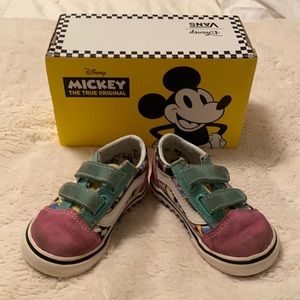 Vans x Disney Old Skool 80’s Mickey